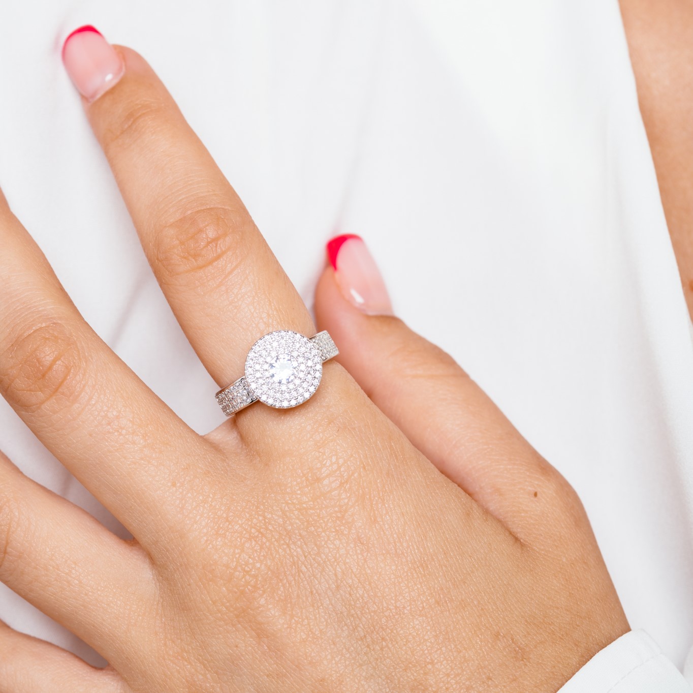 טבעת כסף סוליטר עגול 