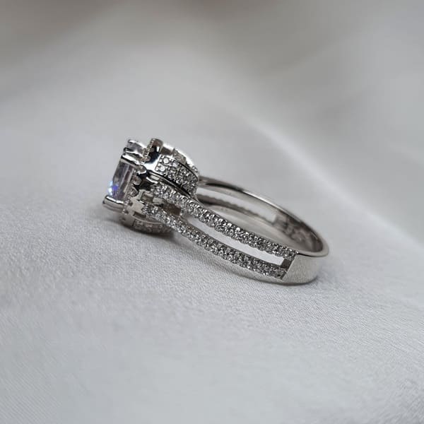 טבעת סוליטר עגול שורות 2