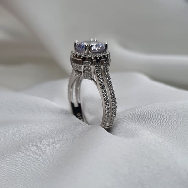 טבעת סוליטר עגול שורות 3