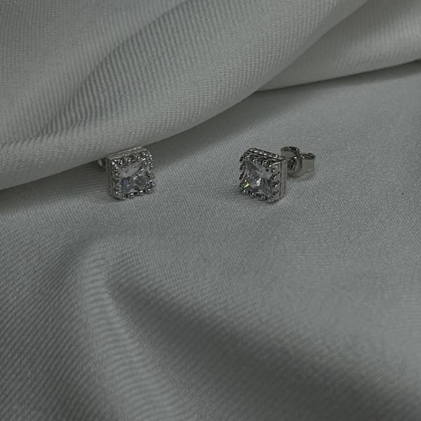 עגילים כסף סוליטר ריבוע 1