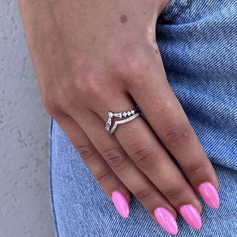 טבעת כסף וי כפול מיוחדת