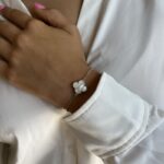 צמיד כסף תלתן לבן