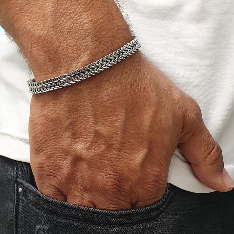 צמיד צמה לגבר כסוף