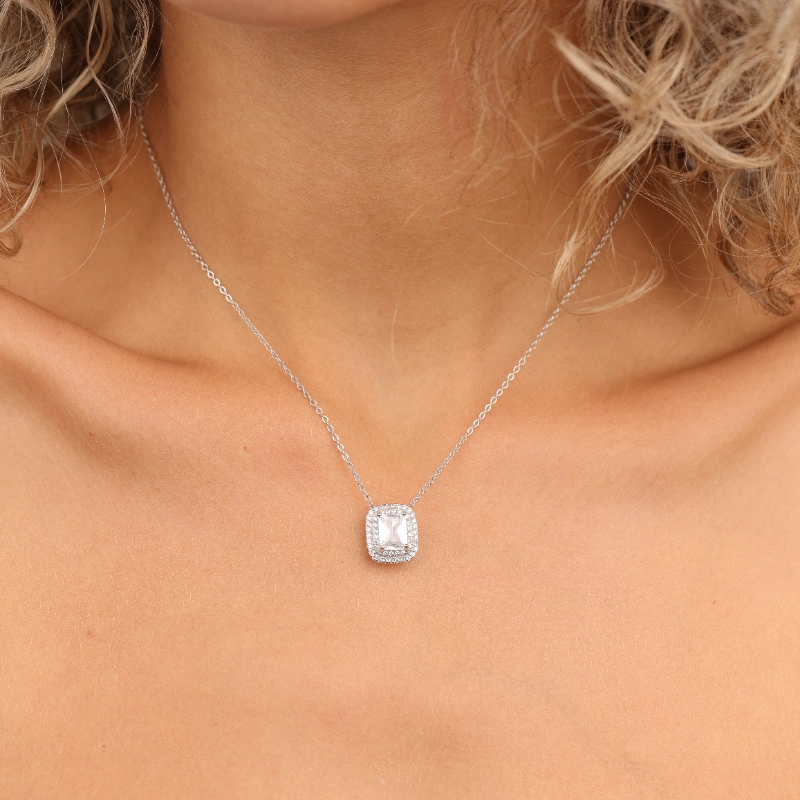1069(2)silver Necklaces