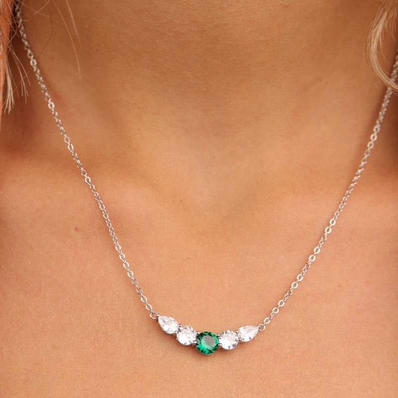 1081 3silver Necklaces