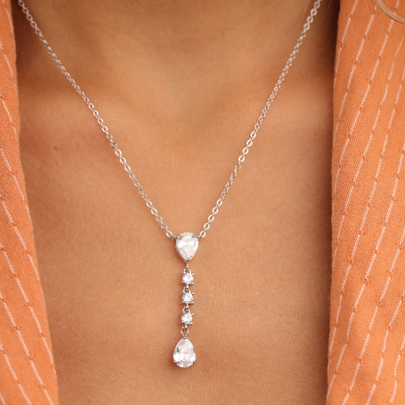 1144 2(3)silver Necklaces