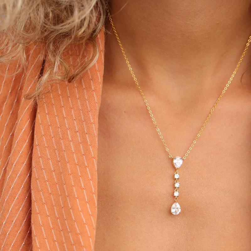 1144 2(5)silver Necklaces