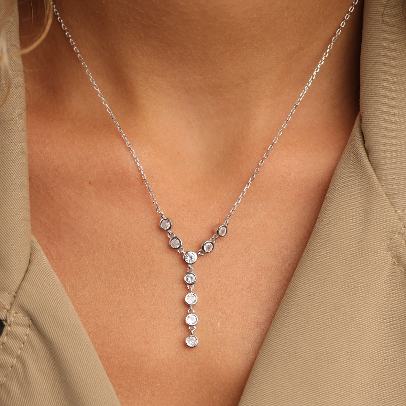 1186(5)silver Necklaces