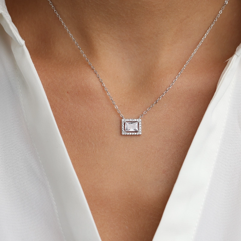 1196(5)silver Necklaces