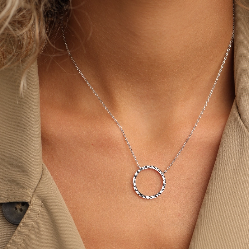 1197(2)silver Necklaces