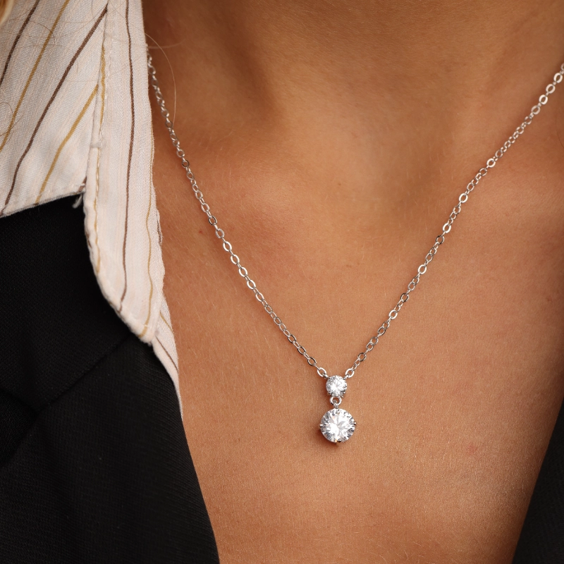 1200(2)silver Necklaces