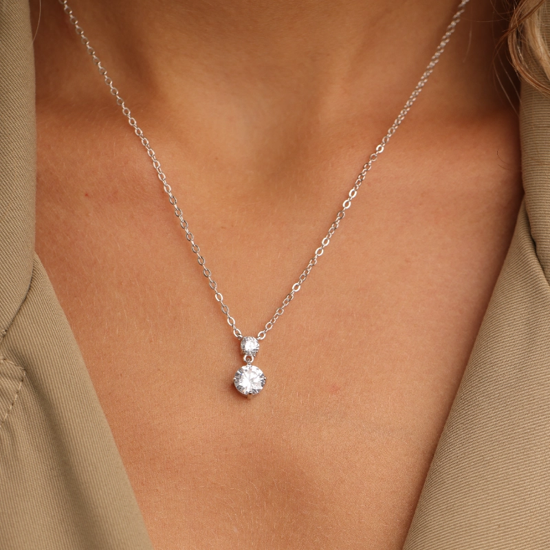 1200silver Necklaces